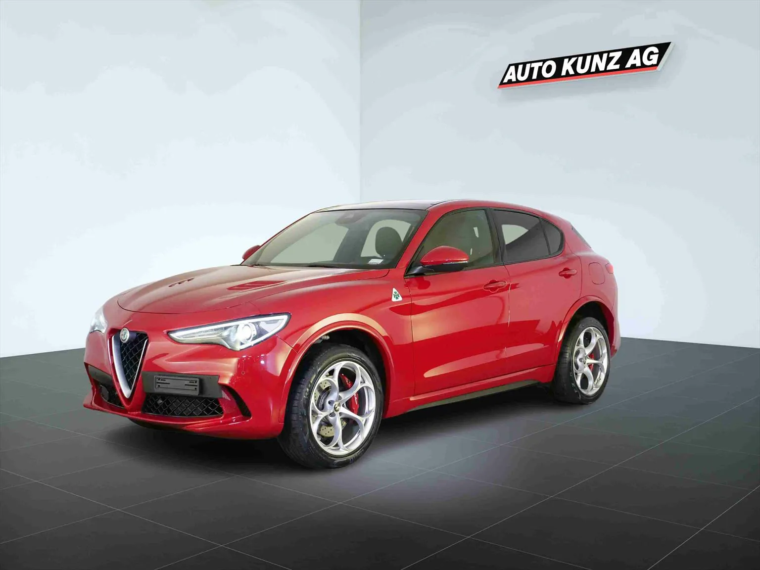 Alfa Romeo Stelvio 2.9 V6 Quadrifoglio Q4 V6 Quadrifoglio Q4 Image 1